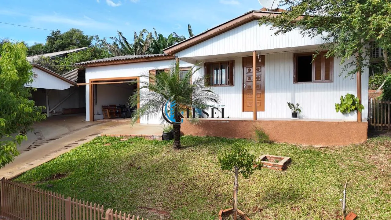 Casa com 2 quartos, 119 m², foto 1 de 8