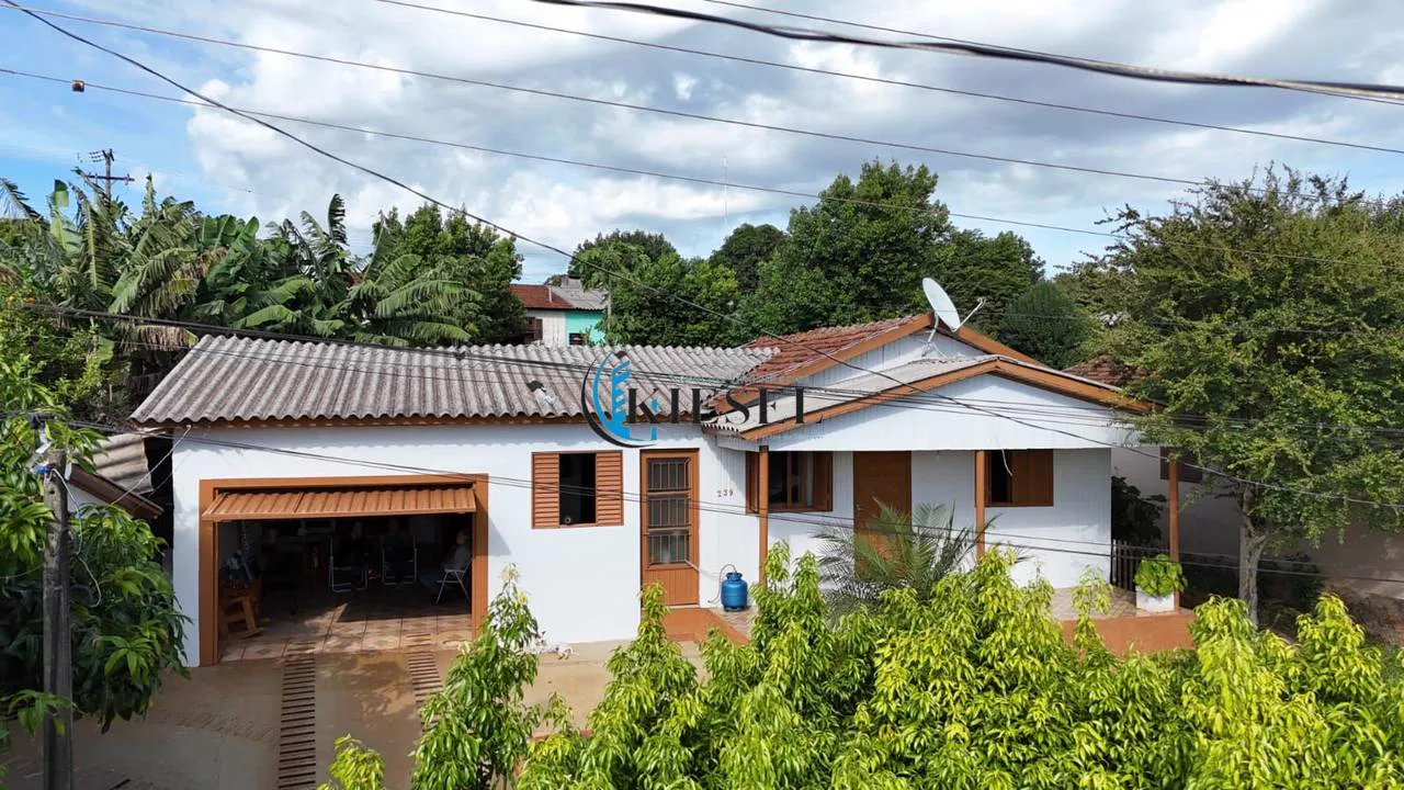Casa com 2 quartos, 119 m², foto 2 de 8