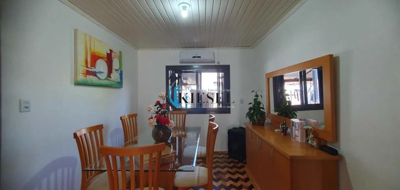 Casa com 3 quartos, 149 m², foto 6 de 15
