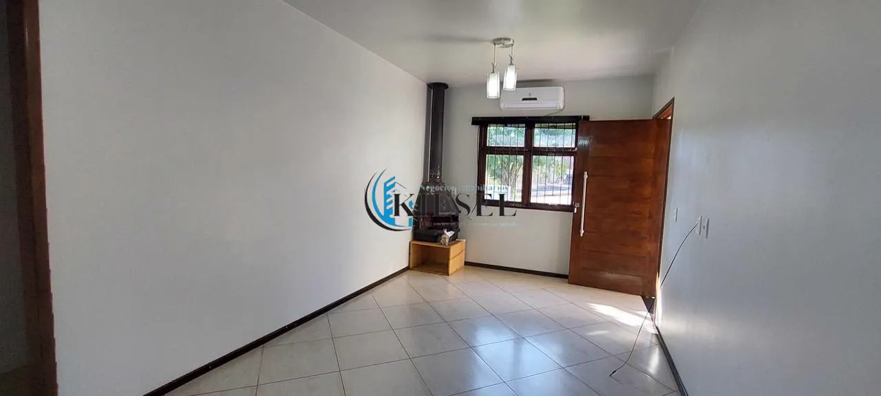 Casa com 3 quartos, 95 m², foto 4 de 9