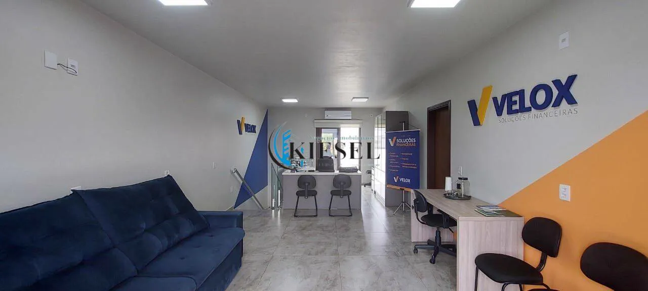 Casa com 3 quartos, 220 m², foto 13 de 15