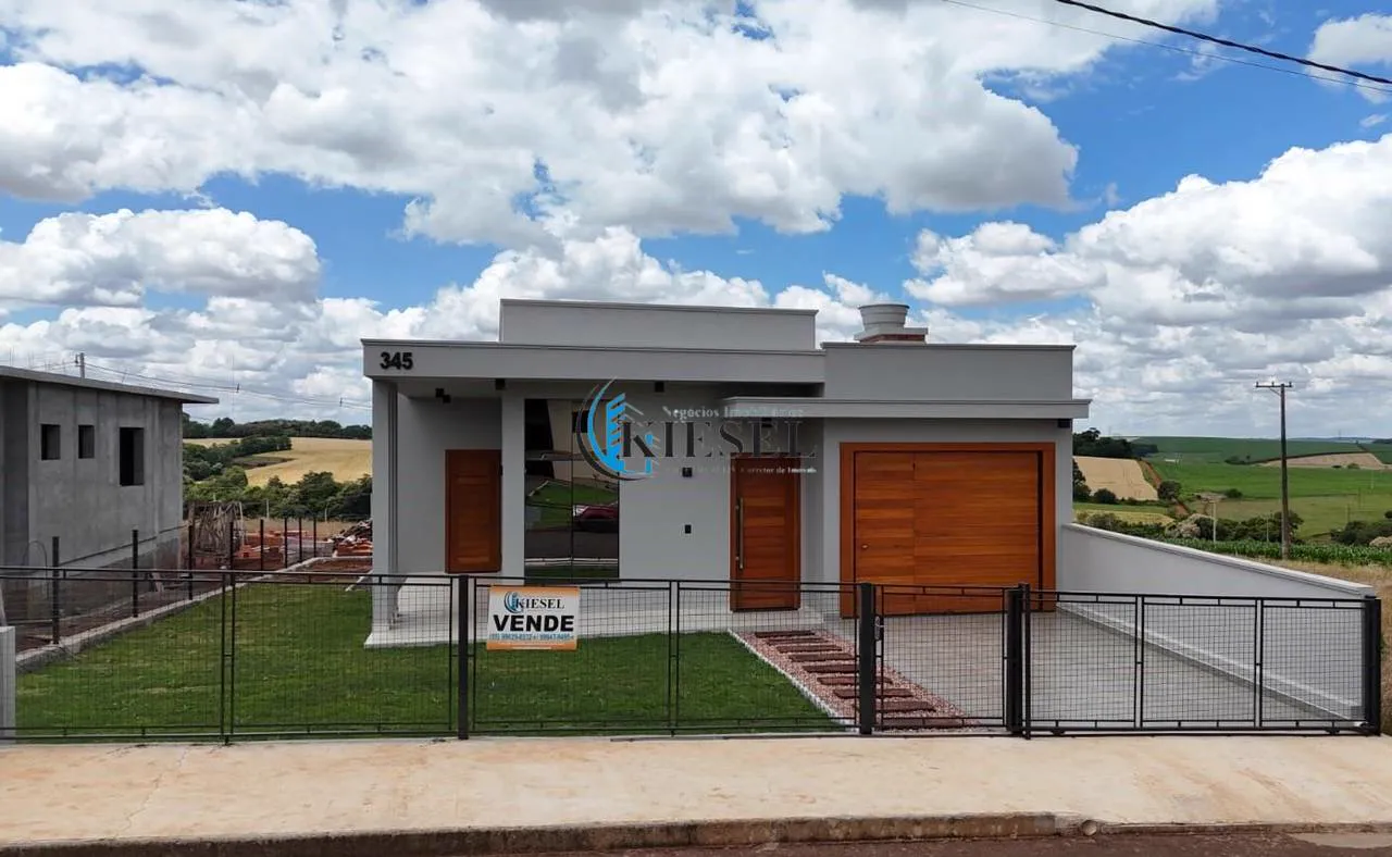 Casa com 2 quartos, 105 m², foto 2 de 15