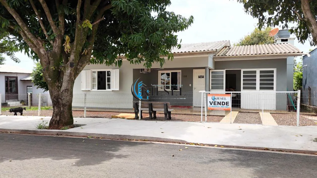 Casa com 3 quartos, 109 m², foto 2 de 7