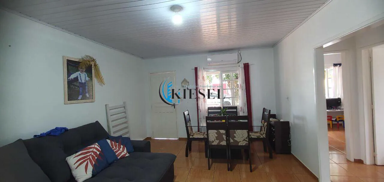Casa com 3 quartos, 109 m², foto 5 de 7