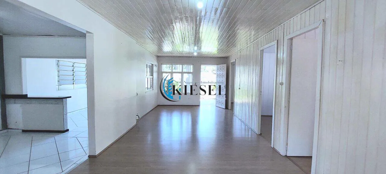 Casa com 3 quartos, 147 m², foto 5 de 12