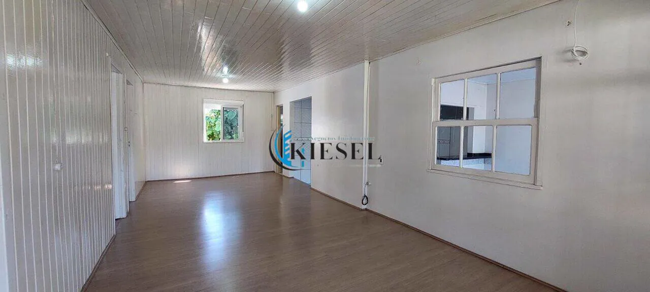 Casa com 3 quartos, 147 m², foto 6 de 12