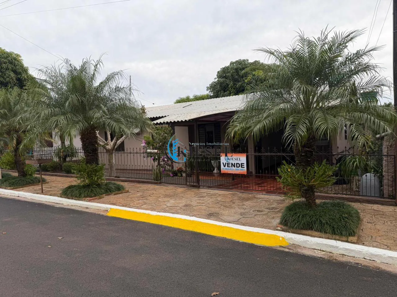 Casa com 3 quartos, 110 m², foto 3 de 13