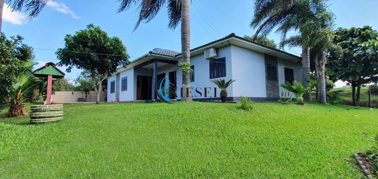 Chácara com 3 quartos, 4.500 m², foto 2 de 14
