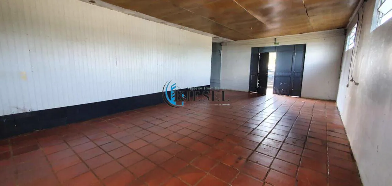 Prédio, 150 m², foto 7 de 9