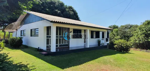Casa com 3 quartos, 140 m² em Centro