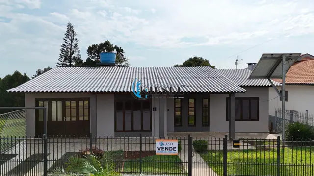 Casa com 3 quartos, 135 m² em Centro