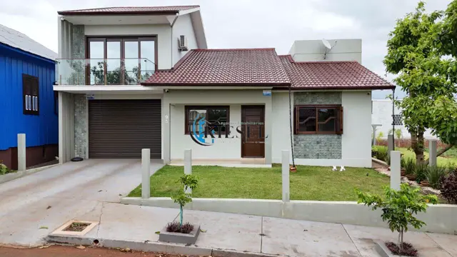 Casa com 3 quartos, 220 m² em Jardim