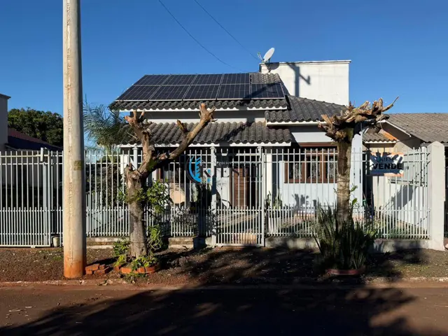 Casa com 2 quartos, 100 m² em Nichele